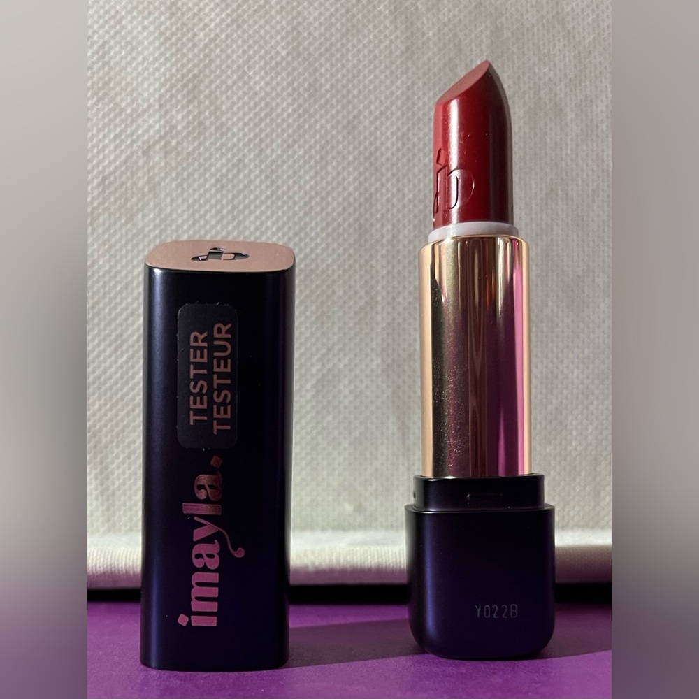 IMAYLA - Italian luxury lipstick. STORE TESTER (brand new in box) never used ππ - Picture 3 of 5